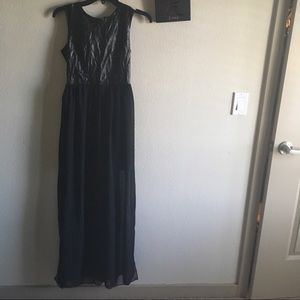 Soprano Dress